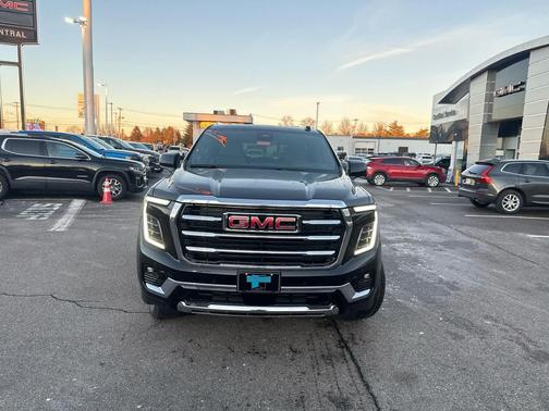 Onyx Black 2026 GMC Yukon Elevation