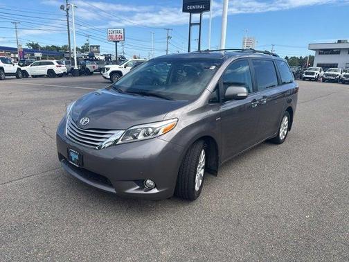 2017 Toyota Sienna Limited