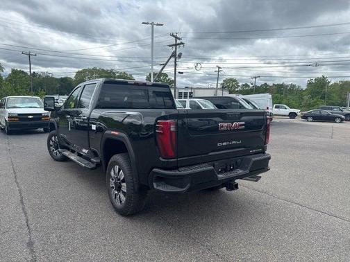2025 GMC Sierra 2500 Denali