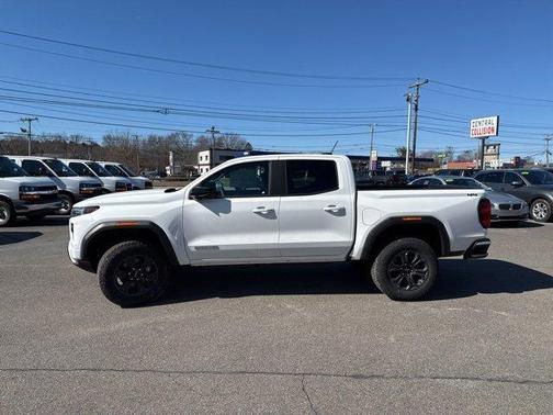 2025 GMC Canyon Elevation