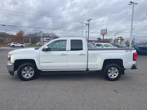 Summit White 2019 Chevrolet Silverado 1500 LT