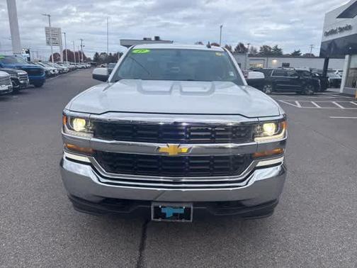 Summit White 2019 Chevrolet Silverado 1500 LT
