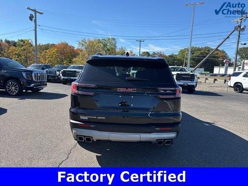 2025 GMC Acadia Elevation