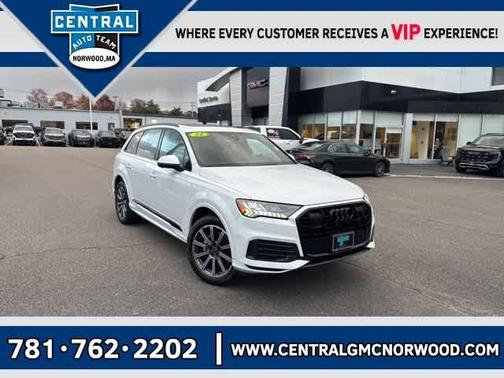 2024 Audi Q7 45 Premium Plus