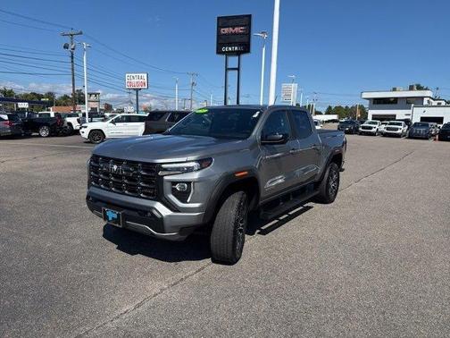 2023 GMC Canyon AT4