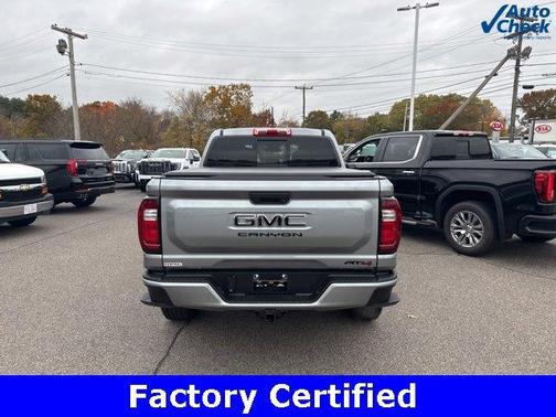 2024 GMC Canyon AT4