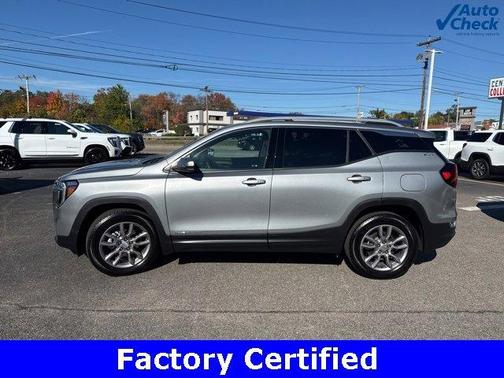 2024 GMC Terrain SLT