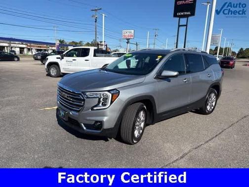 2024 GMC Terrain SLT