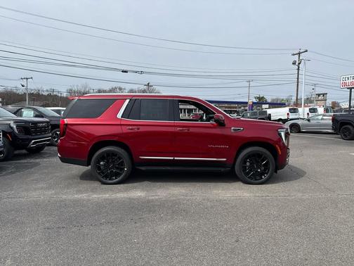 Volcanic Red Tintcoat 2026 GMC Yukon Elevation