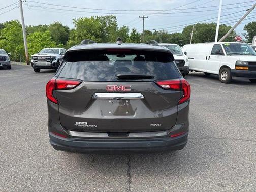 2020 GMC Terrain SLE