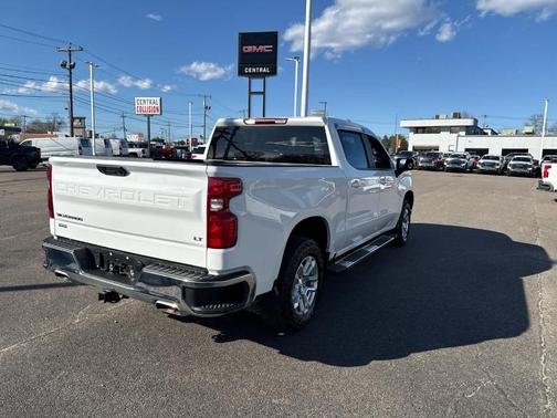 White 2024 Chevrolet Silverado 1500 LT