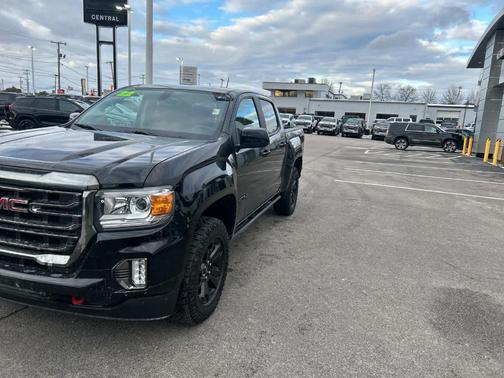2022 GMC Canyon AT4