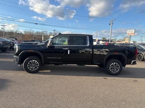 2026 GMC Sierra 2500 SLT