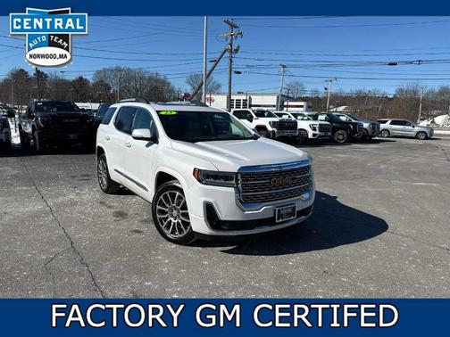 2023 GMC Acadia Denali