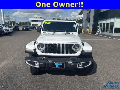 2024 Jeep Wrangler Sahara
