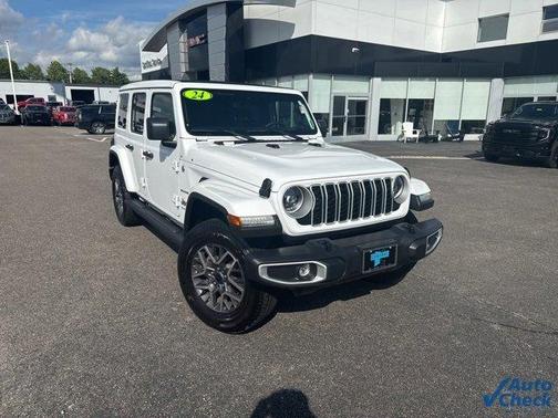 2024 Jeep Wrangler Sahara
