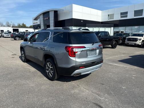Sterling 2023 GMC Acadia SLE