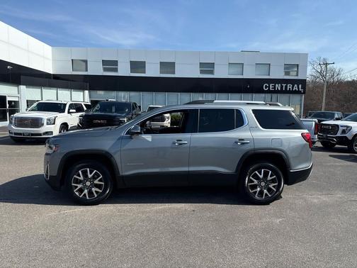 Sterling Metallic 2023 GMC Acadia SLE