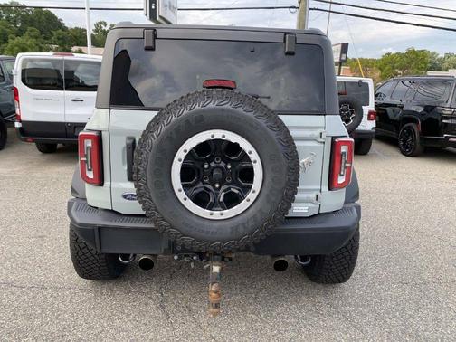 Cactus Gray 2023 Ford Bronco Badlands