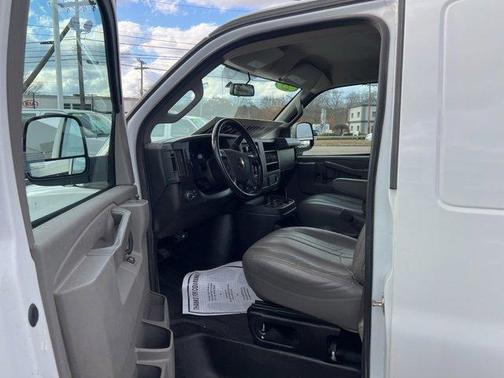 2023 Chevrolet Express 2500 Work Van