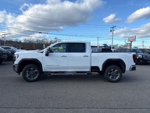 2026 GMC Sierra 2500 SLT
