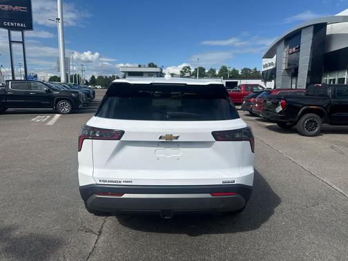 Summit White 2025 Chevrolet Equinox 1LT