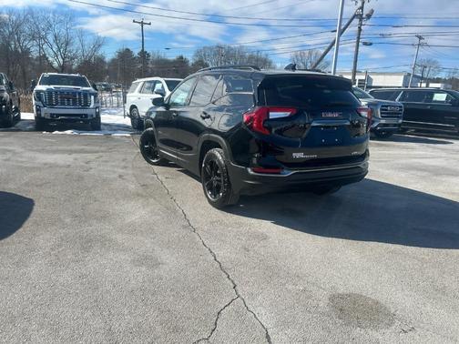 2023 GMC Terrain AT4