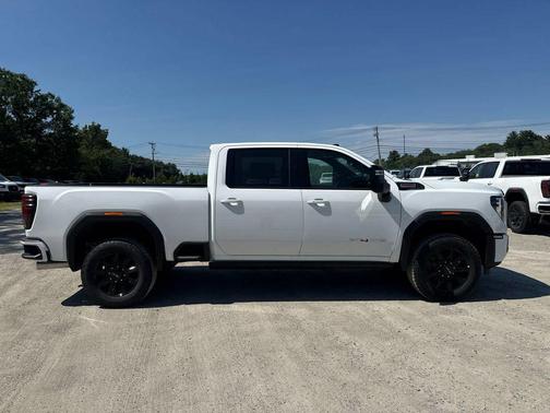 Summit White 2026 GMC Sierra 2500 AT4