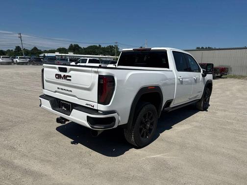 Summit White 2026 GMC Sierra 2500 AT4