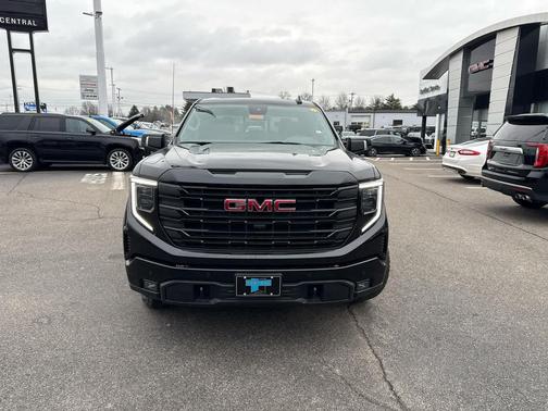Onyx Black 2026 GMC Sierra 1500 Elevation