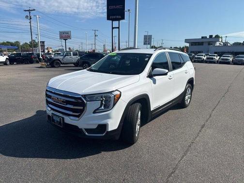 2023 GMC Terrain SLE