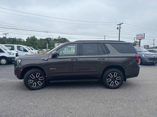 2021 GMC Yukon AT4