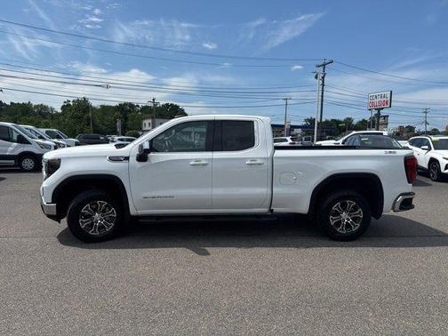 2023 GMC Sierra 1500 SLE