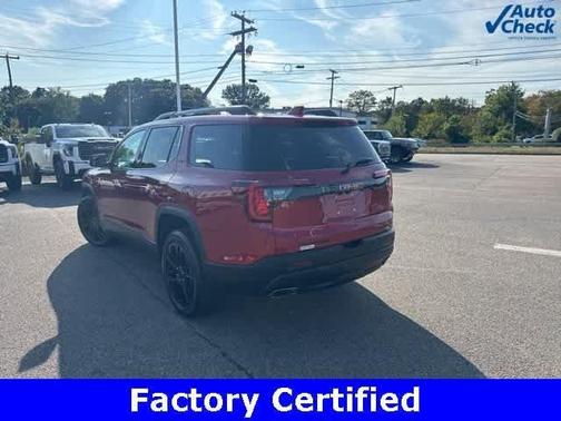 2023 GMC Acadia SLT