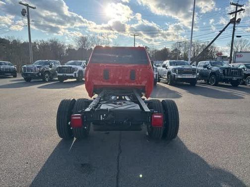 2026 GMC Sierra 3500 SLE