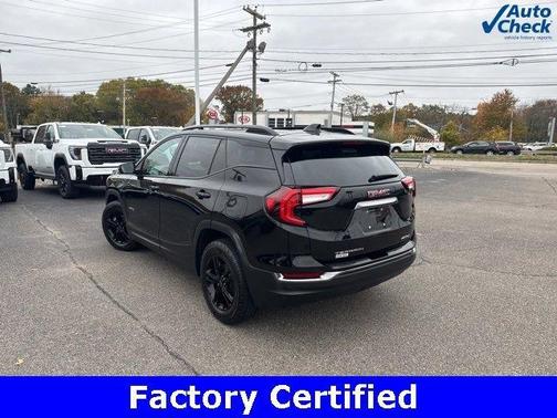 2022 GMC Terrain AT4