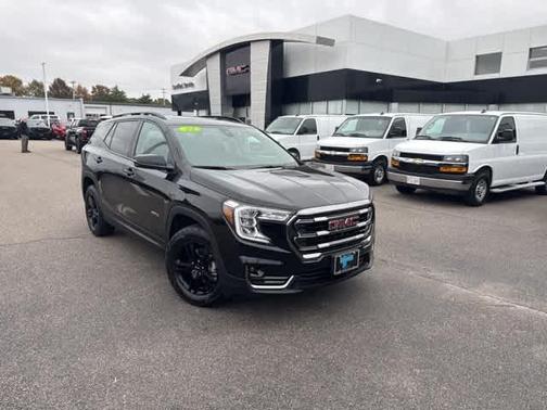 2022 GMC Terrain AT4