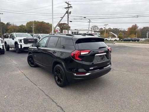 2022 GMC Terrain AT4