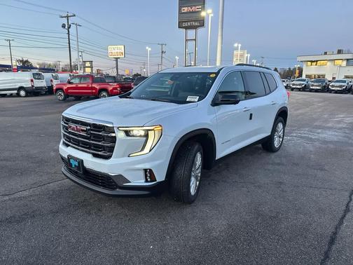 Glacier White Tricoat 2026 GMC Acadia AWD Elevation
