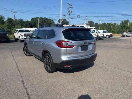 2023 Subaru Ascent Limited 8-Passenger