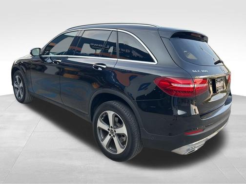 2019 Mercedes-Benz GLC 300 Base