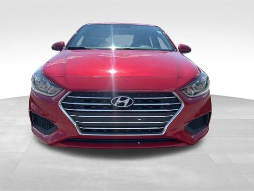 2022 Hyundai Accent SE
