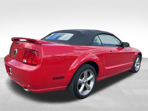 2006 Ford Mustang GT Premium