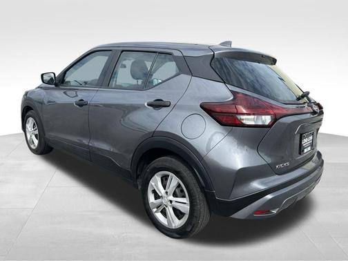 2023 Nissan Kicks S