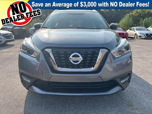 2019 Nissan Kicks SR