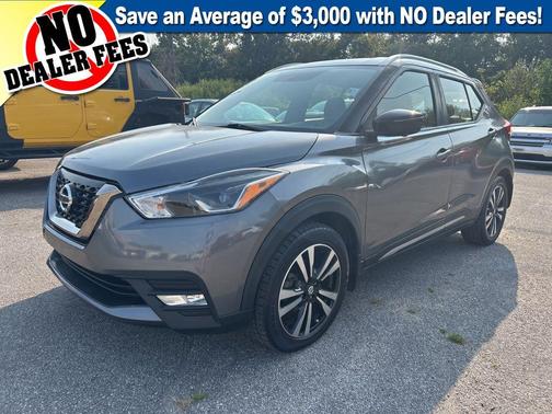 2019 Nissan Kicks SR