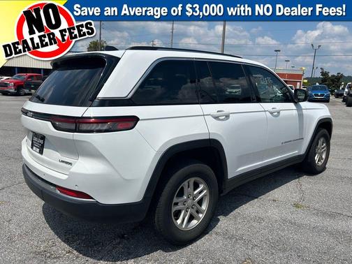 2023 Jeep Grand Cherokee Laredo