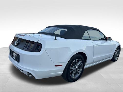 2014 Ford Mustang V6 Premium