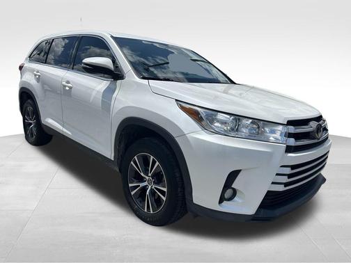 2019 Toyota Highlander LE Plus