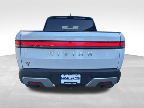 2022 Rivian R1T Adventure